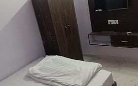 Ganpati Shree Paying Guest House